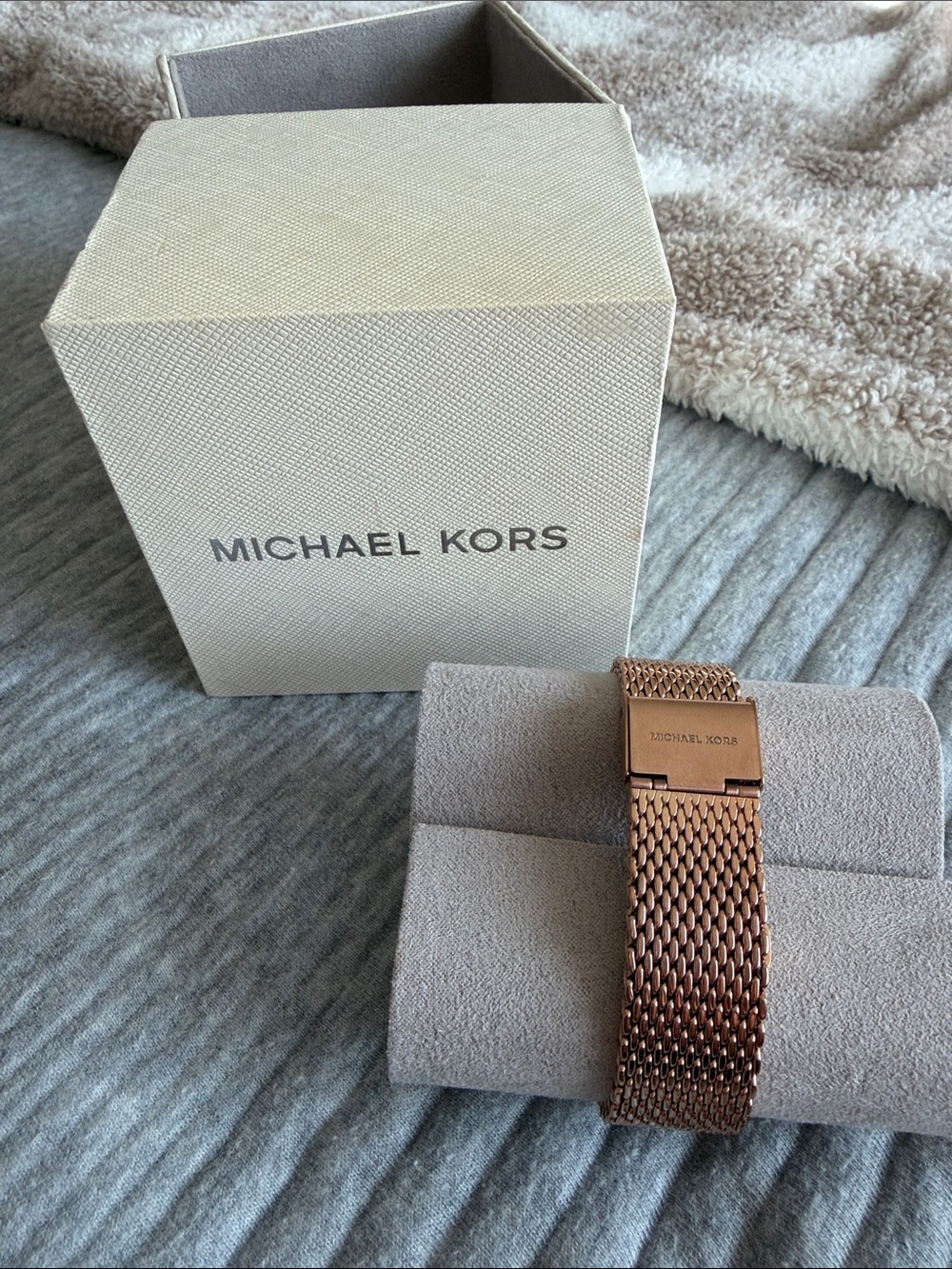 Michael Kors Rose Gold Mesh Strap Watch with Minimal Dial - Picture 6 of 6